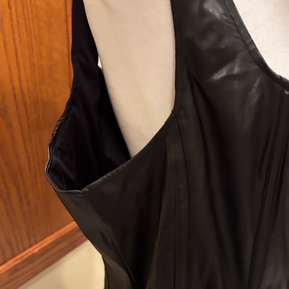 NWT Torrid Deep Black Corset - size 2X (18-20) - Picture 3 of 7